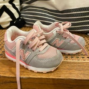 Toddler girl New Balance 574